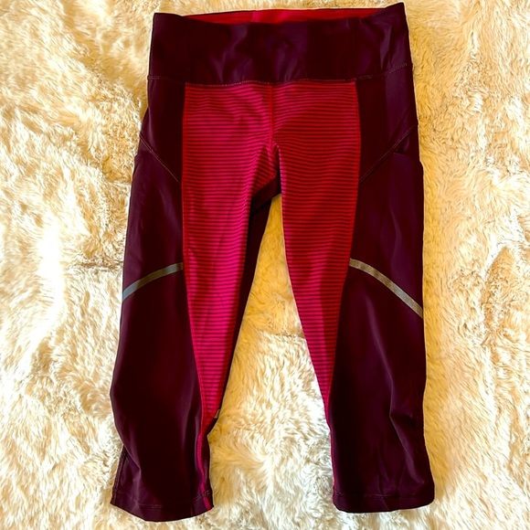 Lululemon Cropped Legging - Picture 1 of 8